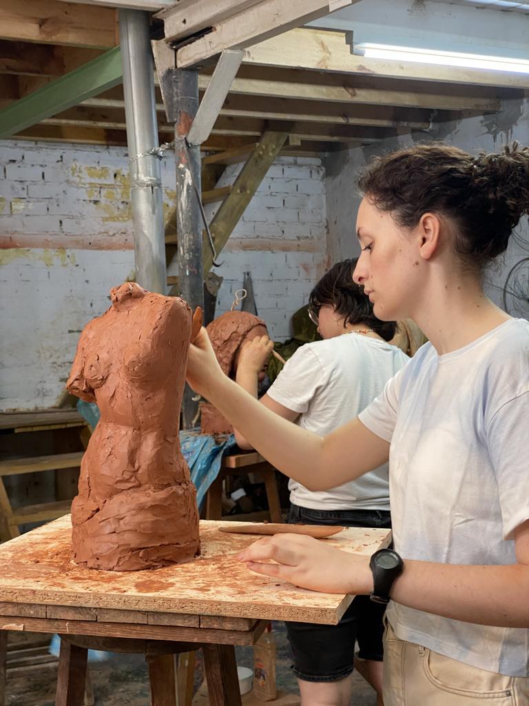 Preparation of plaster paste - Gallery image 2